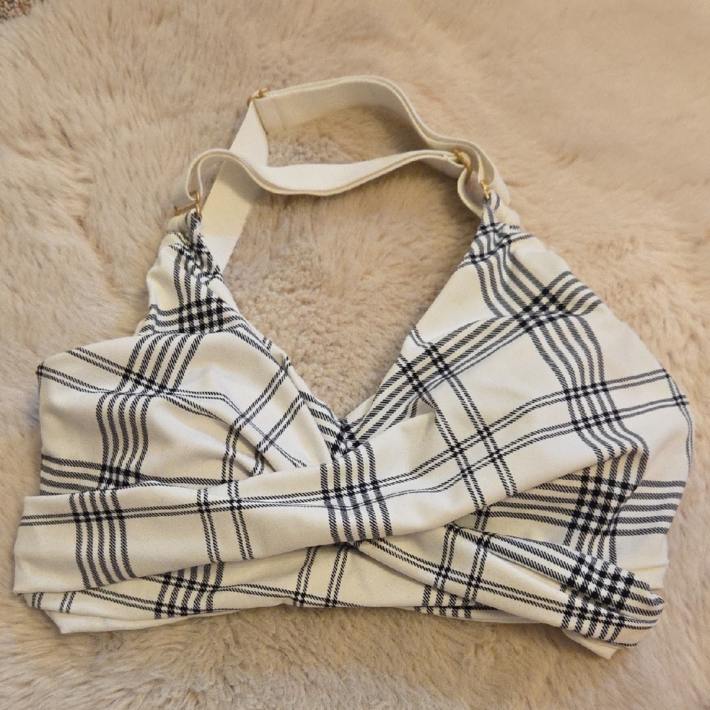 Buffbunny Plaid Candy Wrap Sports Bra